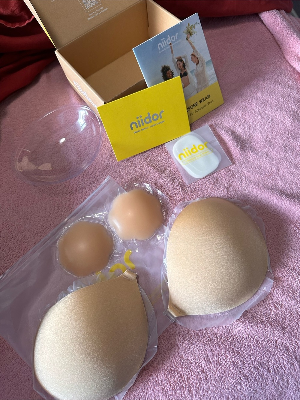 niidor Nude Silicone Adhesive Bra Cups Set